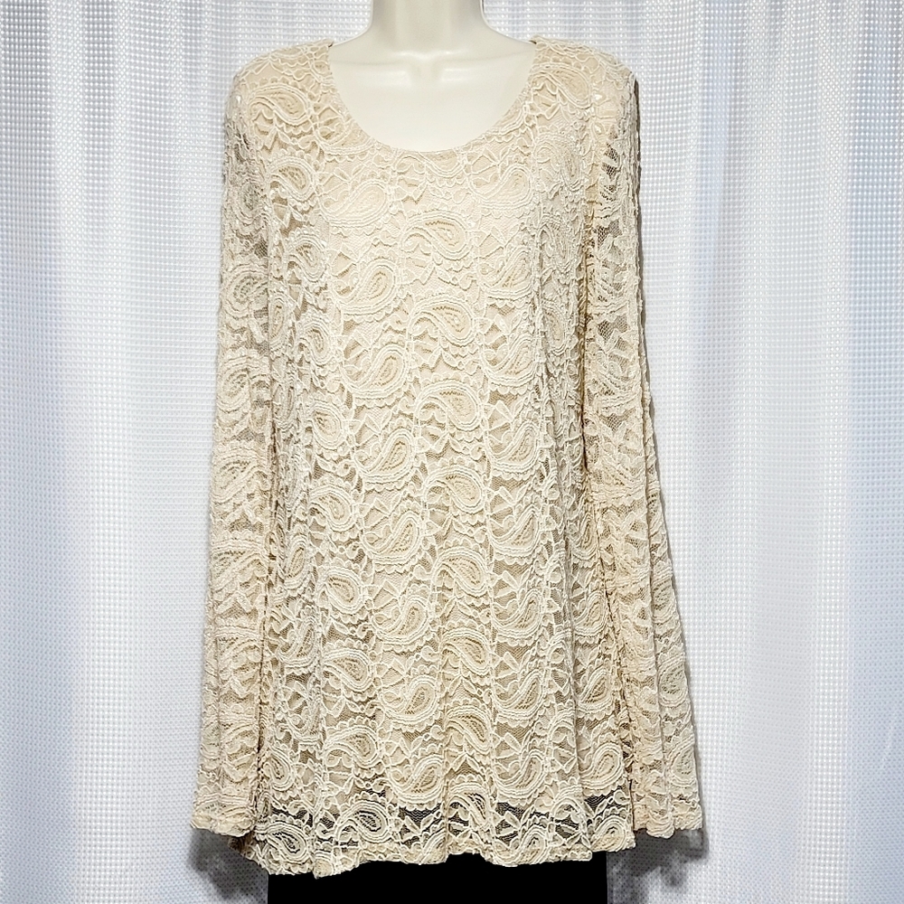 NorthStyle Flowy Champagne Lace Bell Sleeve Stretch Pop Over Women's Blouse (XL)